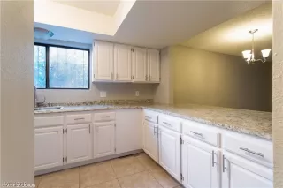 Photo #3: 2133272 Listing 