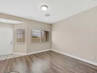 Photo #6: 2133274 Listing 