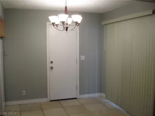 Photo #4: 2133331 Listing 