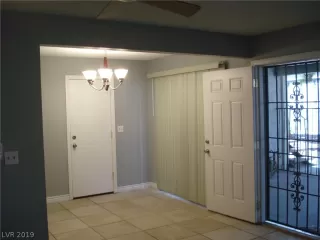 Photo #6: 2133331 Listing 