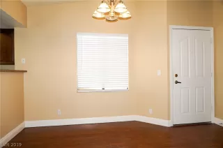 Photo #4: 2133387 Listing 