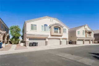 Photo #4: 2133436 Listing