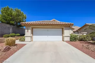 Photo #2: 2133451 Listing