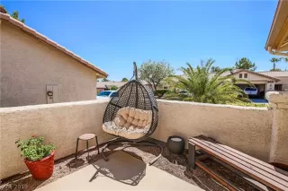 Photo #3: 2133451 Listing