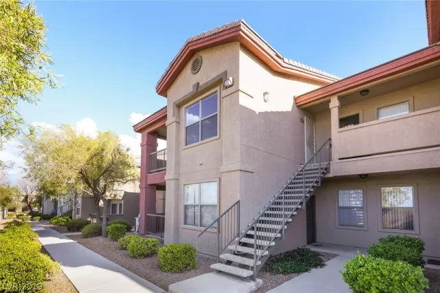 MLS: 2133481 Condo For Sale