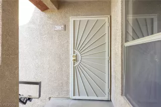 Photo #1: 2133481 Listing