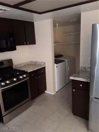 Photo #1: 2133500 Listing 