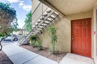 Photo #3: 2133510 Listing