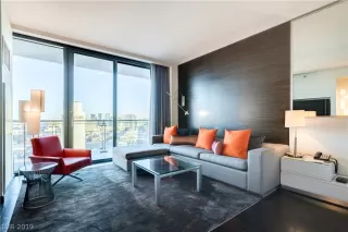 Photo #3: 2133513 Listing 