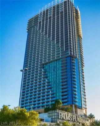 Photo #5: 2133513 Listing 