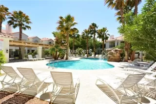 Photo #3: 2133539 Listing 