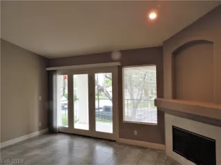 Photo #6: 2133539 Listing 