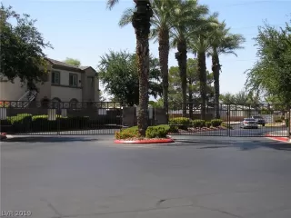 Photo #2: 2133585 Listing 