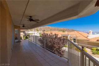 Photo #2: 2133609 Listing