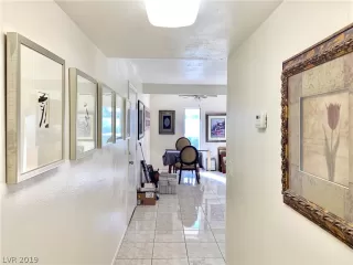 Photo #1: 2133655 Listing