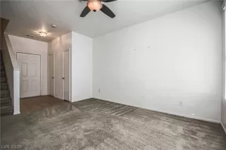 Photo #5: 2133673 Listing 