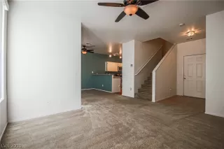 Photo #6: 2133673 Listing 