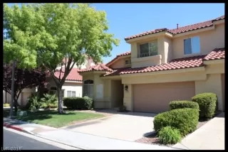 Photo #3: 2133697 Listing 