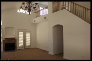 Photo #6: 2133697 Listing 