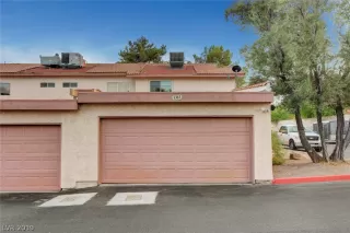 Photo #3: 2133700 Listing