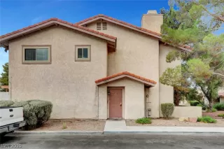 Photo #4: 2133700 Listing