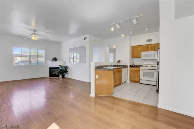 MLS: 2133708 Condo For Sale