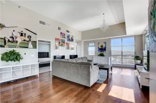 Photo #5: 2133718 Listing 