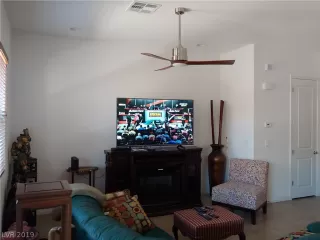 Photo #3: 2133751 Listing 