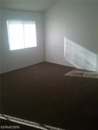 Photo #2: 2133769 Listing 