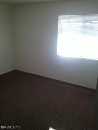 Photo #6: 2133769 Listing 