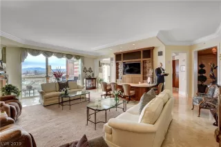 Photo #5: 2133791 Listing 