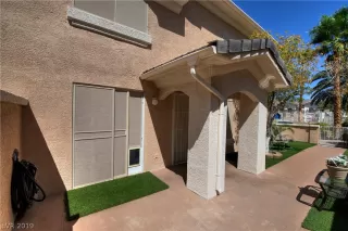 Photo #3: 2133935 Listing 