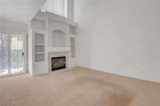 Photo #4: 2133936 Listing