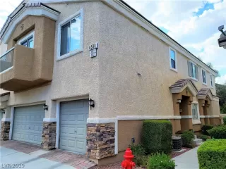 Photo #1: 2134086 Listing