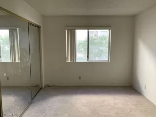 Photo #1: 2134093 Listing 