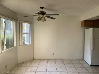 Photo #4: 2134093 Listing 