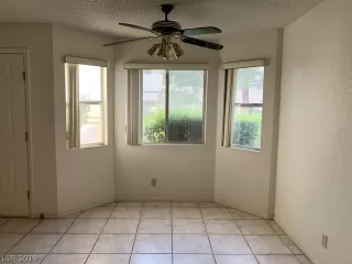 Photo #5: 2134093 Listing 