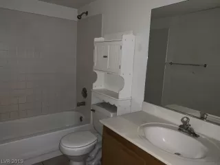 Photo #6: 2134093 Listing 