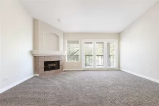 Photo #4: 2134114 Listing 