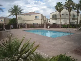 Photo #6: 2134196 Listing 