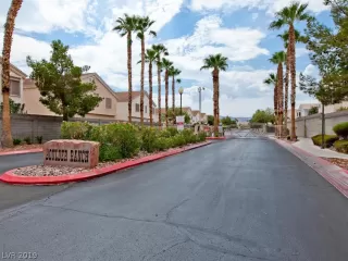 Photo #3: 2134200 Listing 