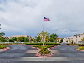 Photo #4: 2134200 Listing 