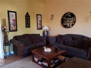 Photo #6: 2134211 Listing 