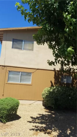 Photo #3: 2134239 Listing 