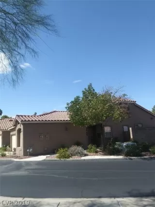 Photo #2: 2134260 Listing