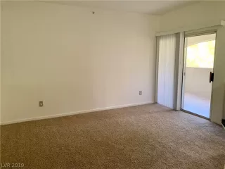 Photo #4: 2134283 Listing 