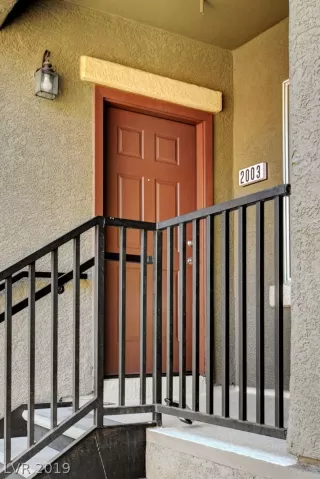 Photo #3: 2134316 Listing 