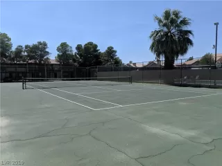 Photo #4: 2134346 Listing 