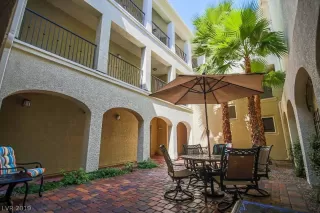 Photo #1: 2134356 Listing