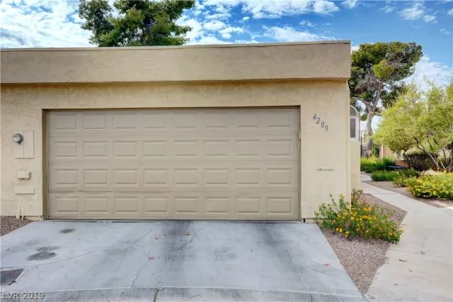 MLS: 2134437 Condo For Sale